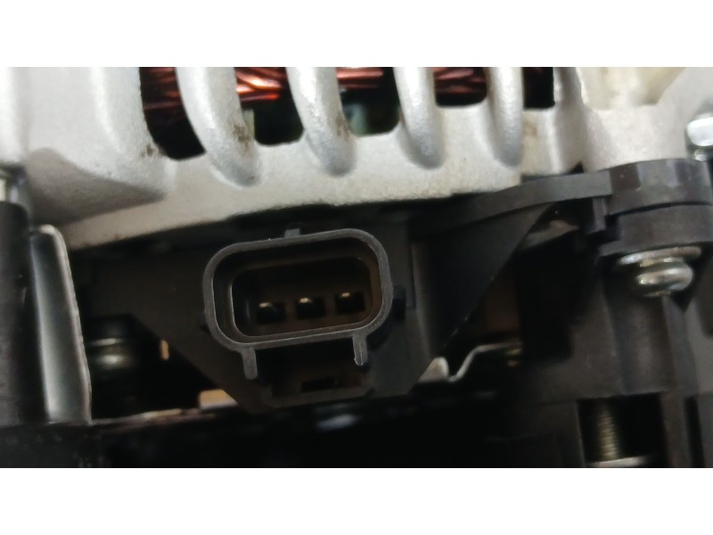 Recambio de alternador para ford tourneo connect 1.8 tdci referencia OEM IAM 1477971  