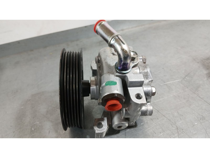 Recambio de bomba direccion para ford tourneo connect 1.8 tdci referencia OEM IAM 2T143A696AK  