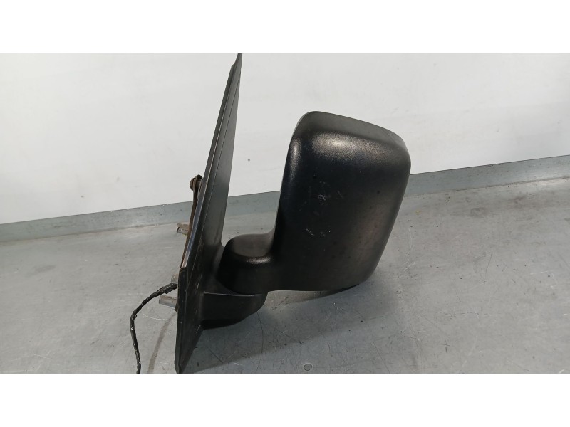 Recambio de retrovisor izquierdo para ford tourneo connect 1.8 tdci referencia OEM IAM 5211710  