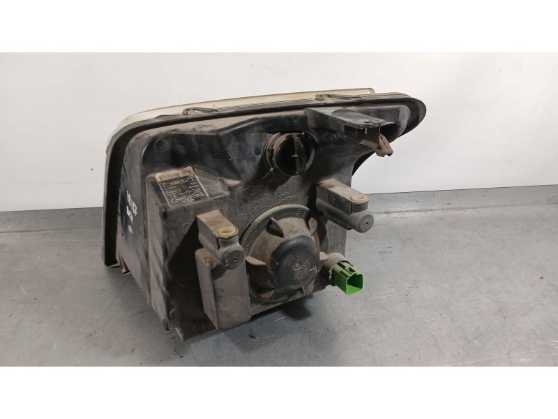 Recambio de faro derecho para ford tourneo connect 1.8 tdci referencia OEM IAM 1346497  