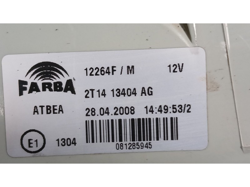 Recambio de piloto trasero derecho para ford tourneo connect 1.8 tdci referencia OEM IAM 1369221  
