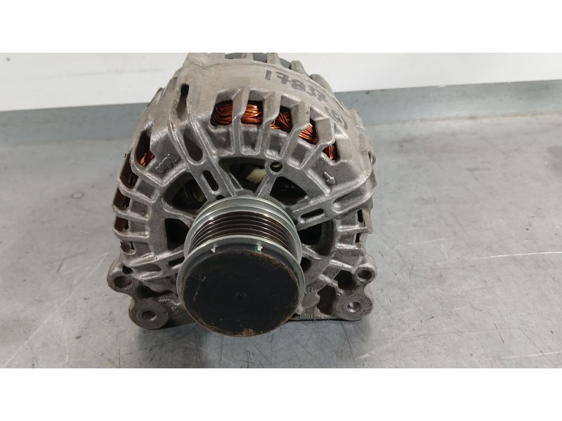 Recambio de alternador para seat leon (1p1) 1.6 tdi referencia OEM IAM 06F903023FX 06F903023F 