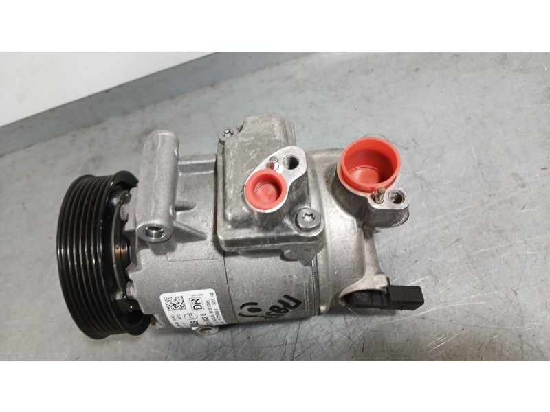 Recambio de compresor aire acondicionado para seat leon (1p1) 1.6 tdi referencia OEM IAM 1K0820808F  