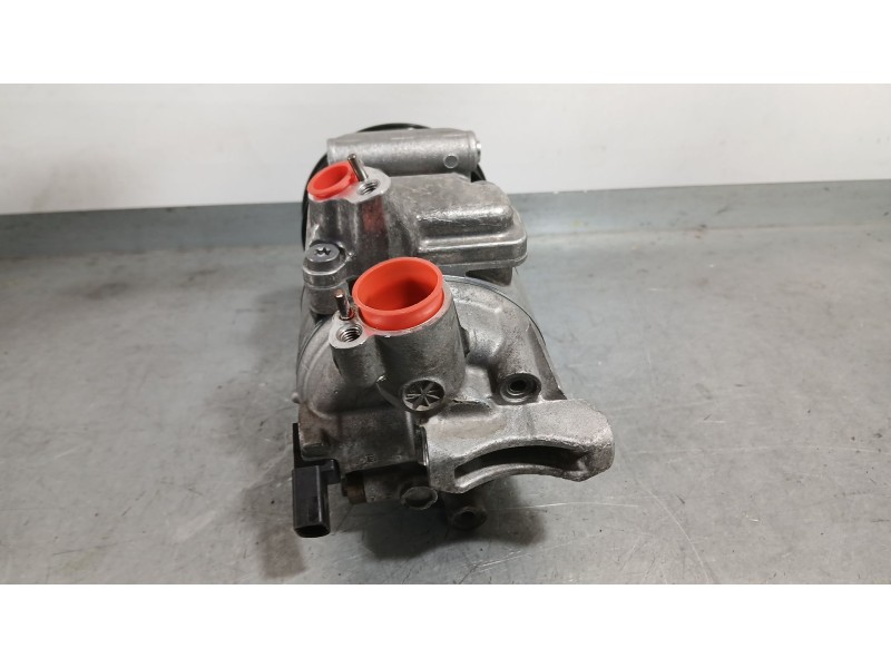 Recambio de compresor aire acondicionado para seat leon (1p1) 1.6 tdi referencia OEM IAM 1K0820808F  