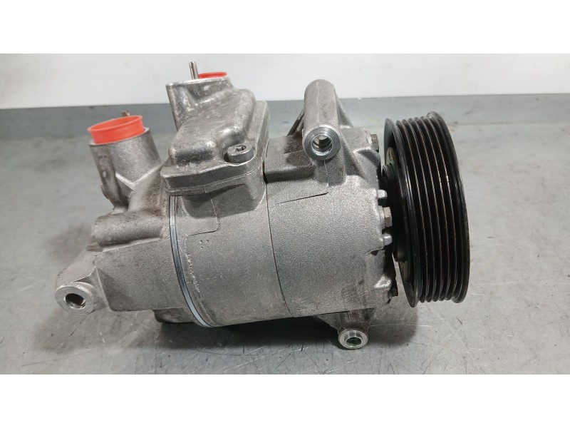 Recambio de compresor aire acondicionado para seat leon (1p1) 1.6 tdi referencia OEM IAM 1K0820808F  