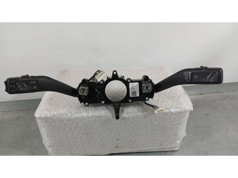 Recambio de mando luces y limpia para seat leon (1p1) 1.6 tdi referencia OEM IAM 1K0953513G9B9  5K0953502L9B9