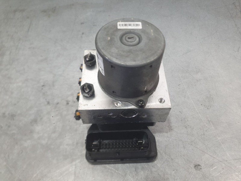Recambio de abs para kia sportage iii (sl) 1.6 gdi referencia OEM IAM 589203U300  