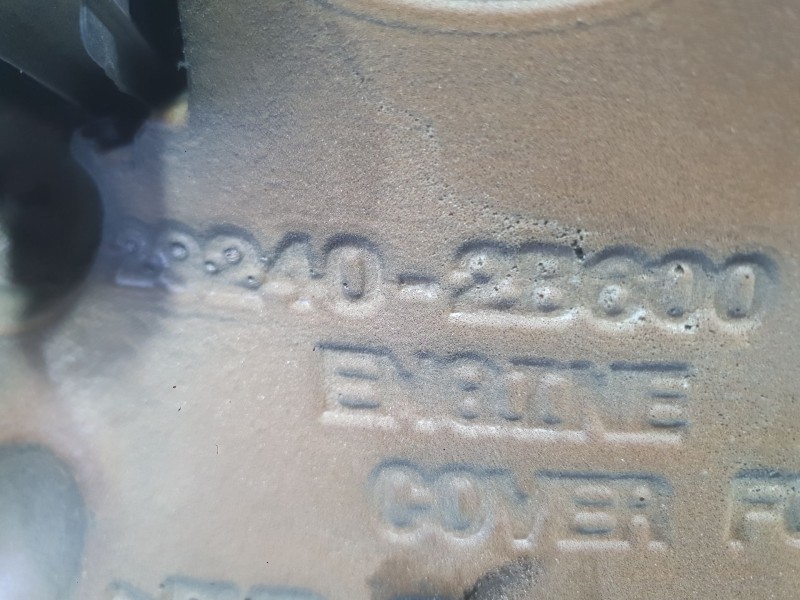 Recambio de tapa motor para kia sportage iii (sl) 1.6 gdi referencia OEM IAM 292402B600  