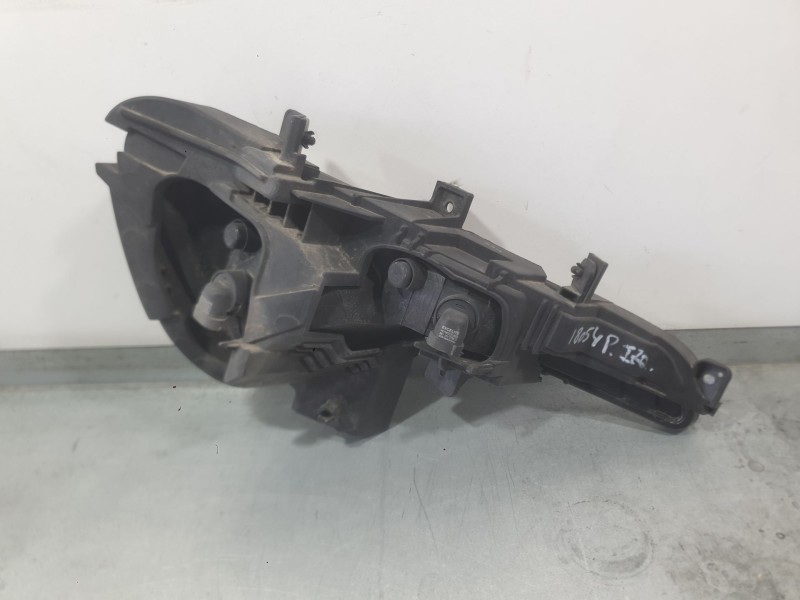 Recambio de faro antiniebla izquierdo para kia sportage iii (sl) 1.6 gdi referencia OEM IAM 922013W200  