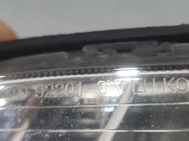 Recambio de faro antiniebla izquierdo para kia sportage iii (sl) 1.6 gdi referencia OEM IAM 922013W200  
