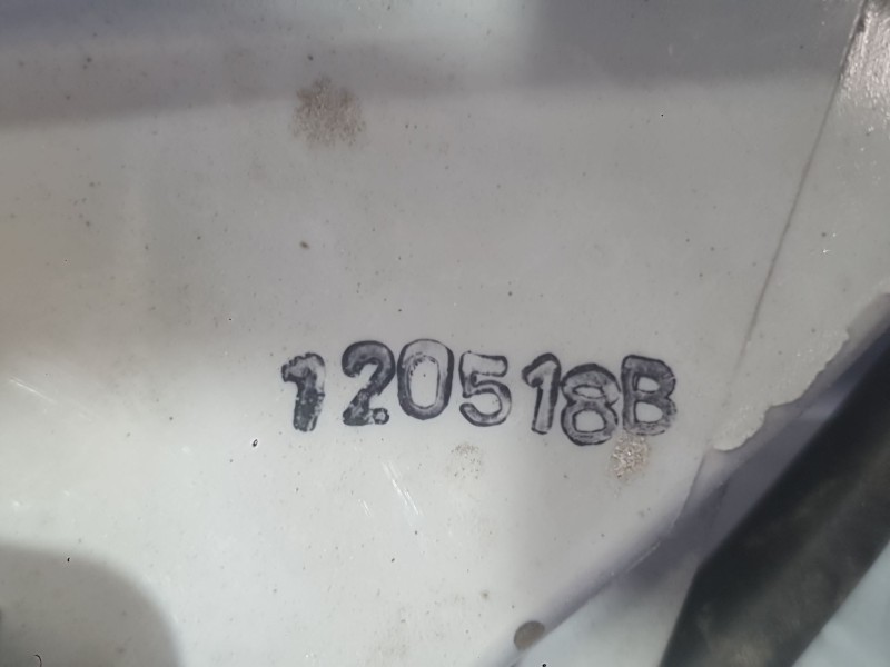 Recambio de piloto trasero izquierdo paragolpes para kia sportage iii (sl) 1.6 gdi referencia OEM IAM 924053U300  