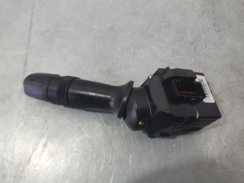 Recambio de mando limpia para kia sportage iii (sl) 1.6 gdi referencia OEM IAM   