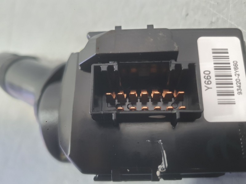 Recambio de mando limpia para kia sportage iii (sl) 1.6 gdi referencia OEM IAM   