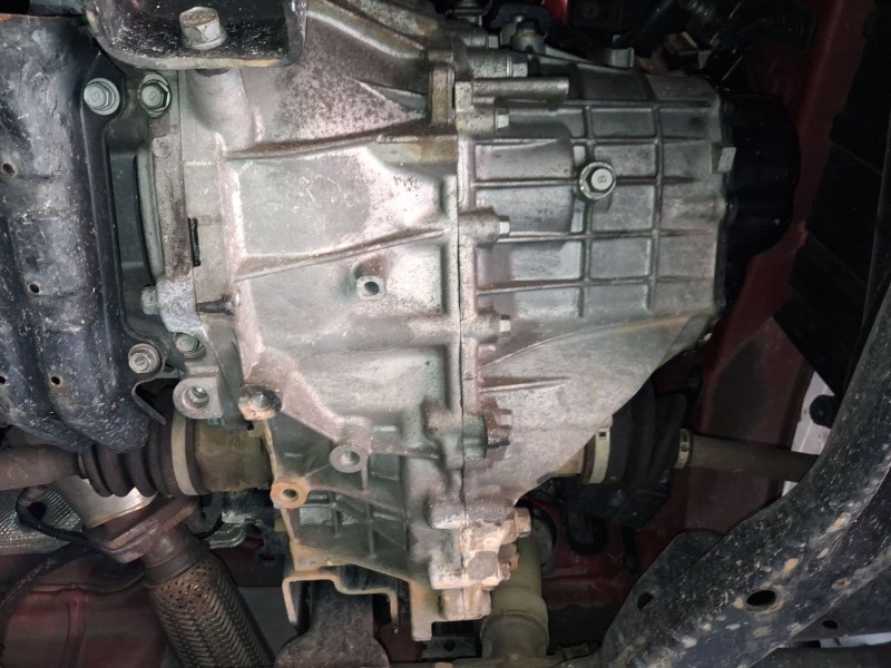 Recambio de caja cambios para hyundai i30 (fd) 1.4 referencia OEM IAM T9J5G 4300023150 