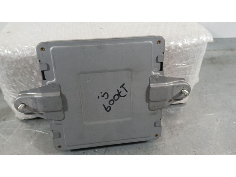 Recambio de centralita motor uce para toyota prius (hw2) 1.5 hybrid (hw20) referencia OEM IAM   
