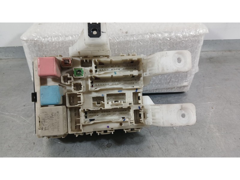 Recambio de caja reles / fusibles para toyota prius (hw2) 1.5 hybrid (hw20) referencia OEM IAM   