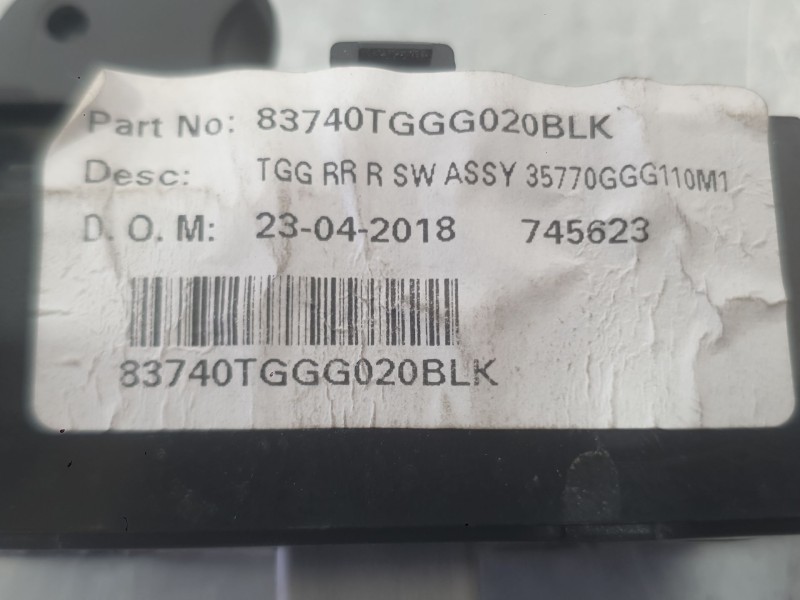 Recambio de mando elevalunas trasero derecho para honda civic x hatchback (fc_, fk_) 1.0 vtec (fk6) referencia OEM IAM 35770TBAA