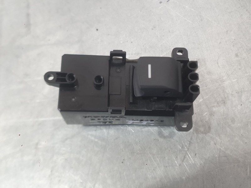 Recambio de mando elevalunas trasero izquierdo para honda civic x hatchback (fc_, fk_) 1.0 vtec (fk6) referencia OEM IAM 35770TB
