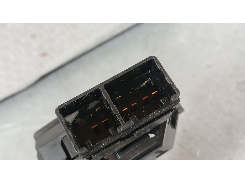 Recambio de mando limpia para toyota prius (hw2) 1.5 hybrid (hw20) referencia OEM IAM   