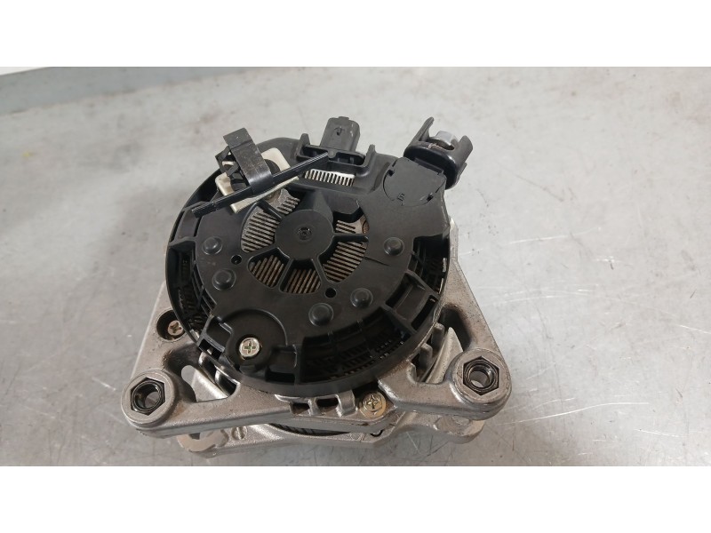 Recambio de alternador para peugeot rifter 1.5 bluehdi 100 referencia OEM IAM 9809391880  
