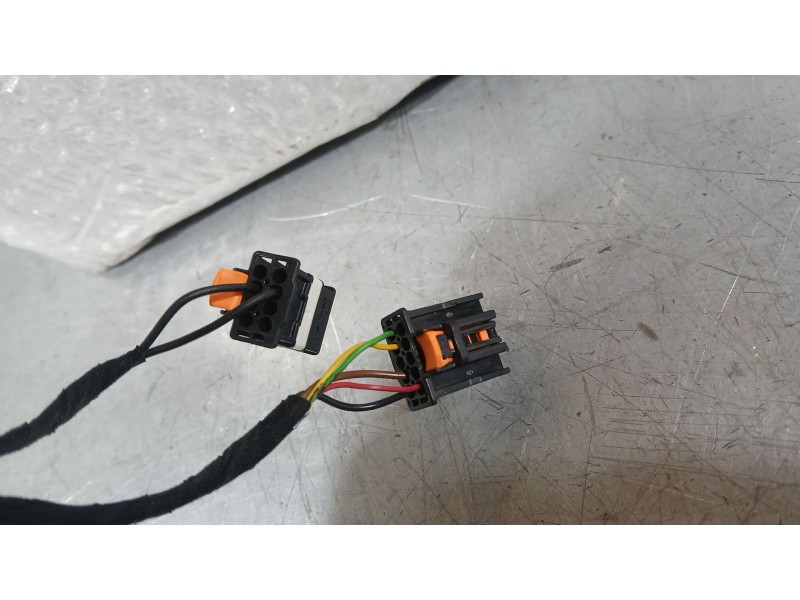 Recambio de retrovisor derecho para peugeot rifter 1.5 bluehdi 100 referencia OEM IAM 98169897XT  