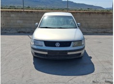 VOLKSWAGEN PASSAT B5 (3B2)