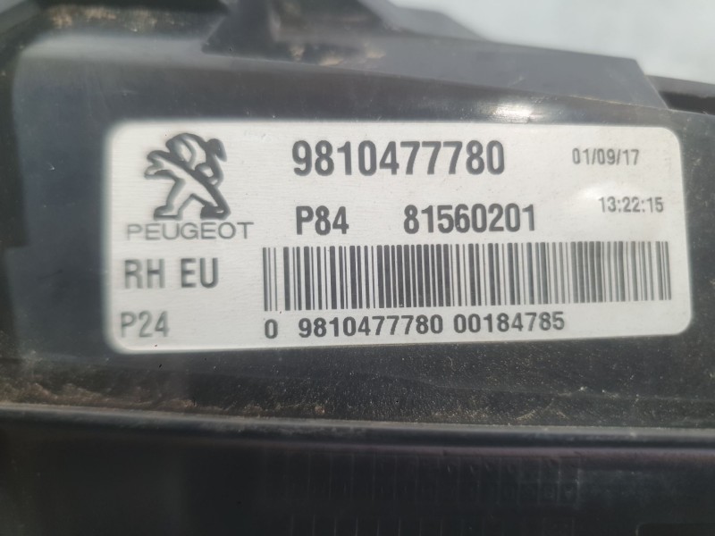 Recambio de piloto trasero derecho interior para peugeot 3008 ii suv (mc_, mr_, mj_, m4_) 1.2 thp/ puretech 130 (mrhnsm, mrhnsu,