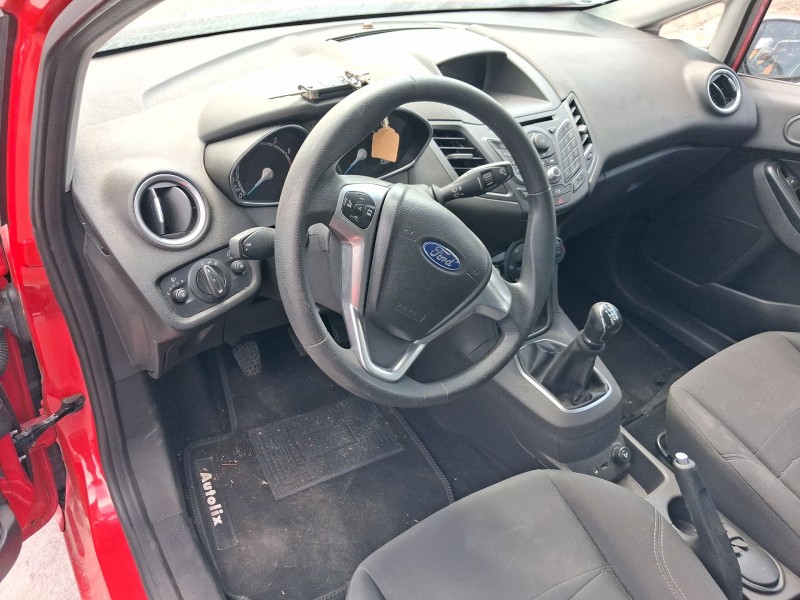 ford fiesta vi (cb1, ccn) del año 2013