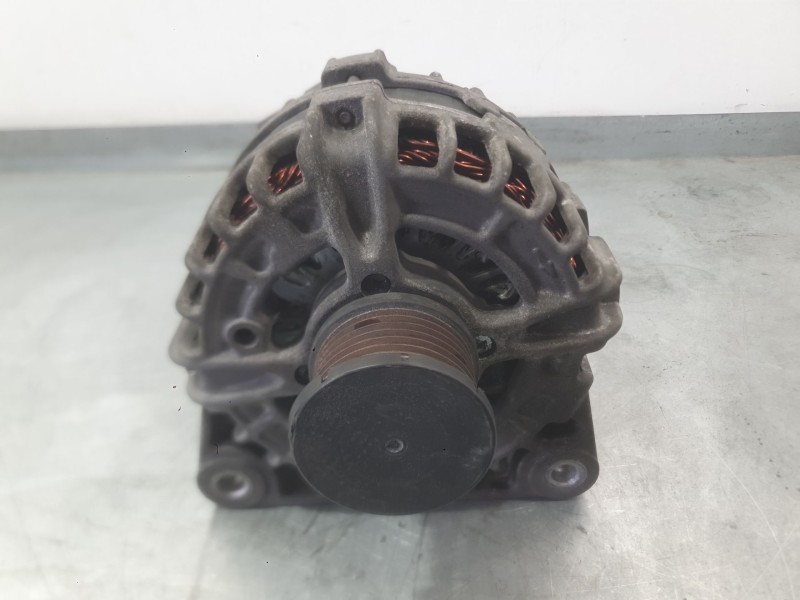 Recambio de alternador para renault kadjar (ha_, hl_) 1.6 dci 130 referencia OEM IAM 231001046R 231004BE0B 