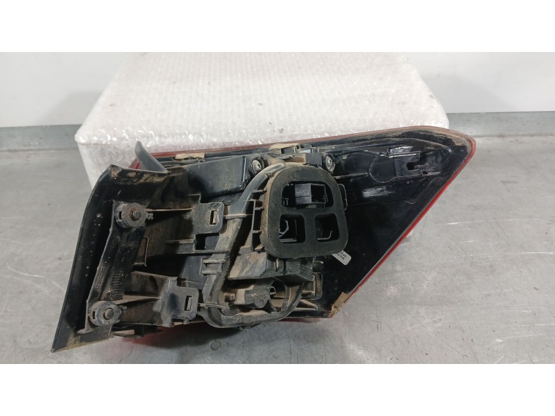 Recambio de piloto trasero izquierdo exterior para seat arona (kj7, kjp) 1.0 tgi referencia OEM IAM 6F9945207B  