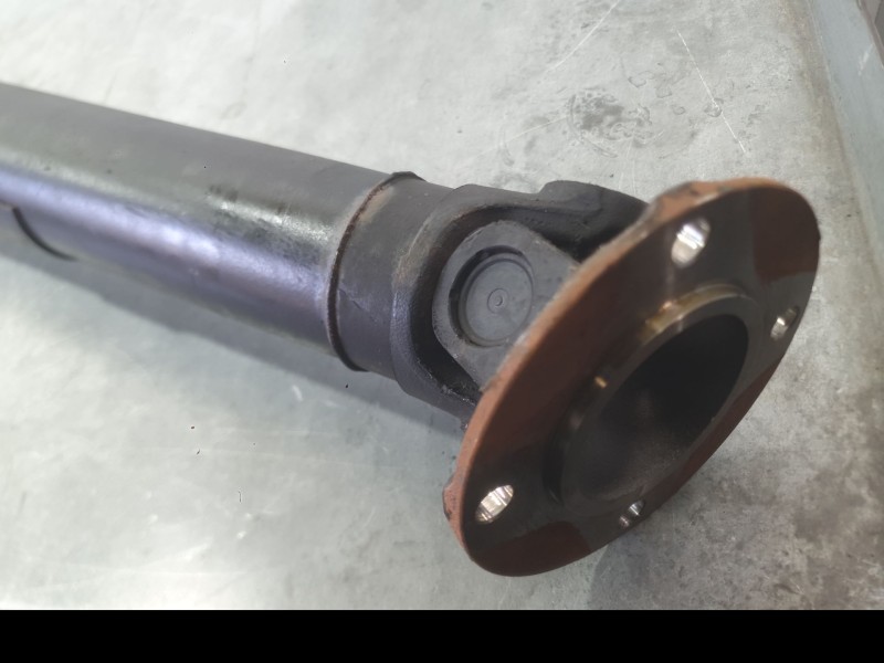 Recambio de transmision central delantera para renault kadjar (ha_, hl_) 1.6 dci 130 referencia OEM IAM   