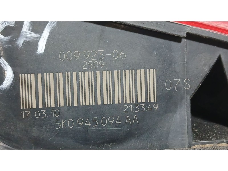 Recambio de piloto trasero derecho interior para volkswagen golf vi (5k1) 1.4 tsi referencia OEM IAM 5K0945094AA 5K0945094AB 