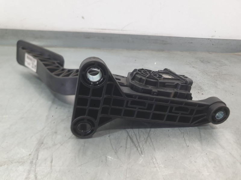Recambio de potenciometro pedal para kia niro i (de) 1.6 gdi hybrid referencia OEM IAM 32700C5110  
