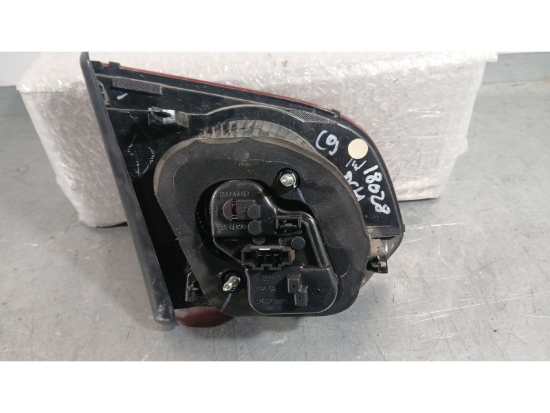 Recambio de piloto trasero derecho interior para volkswagen golf vi (5k1) 1.4 tsi referencia OEM IAM 5K0945094AA 5K0945094AB 