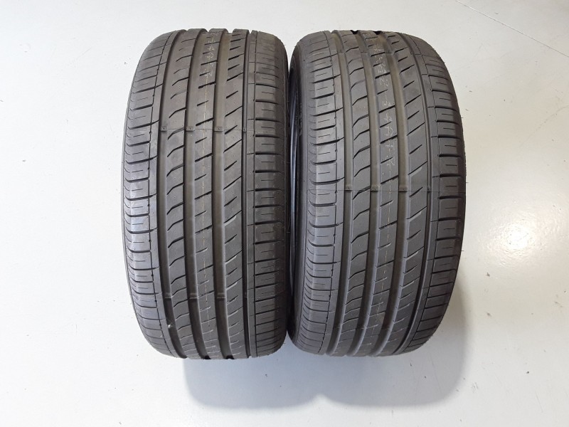 Recambio de neumatico pareja para neumaticos nuevos - referencia OEM IAM 245401897Y NEXEN 245/40/18/97Y