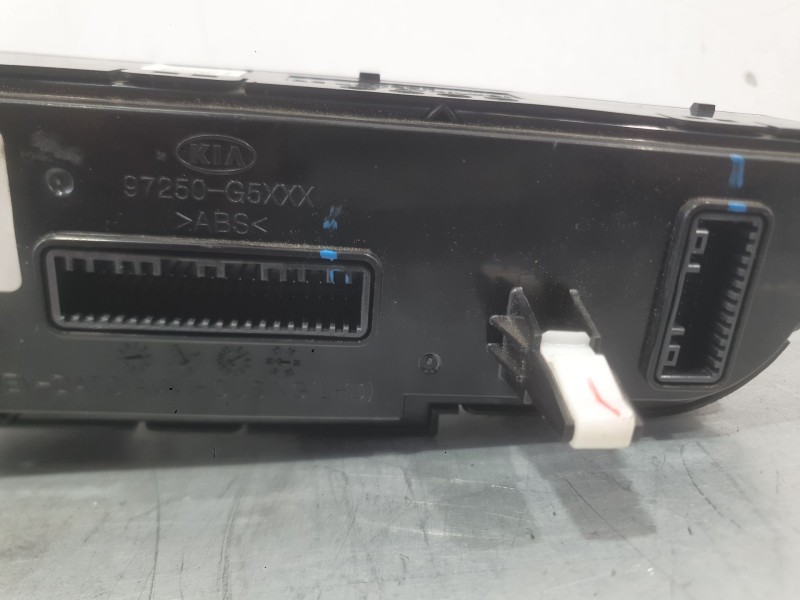 Recambio de mando climatizador para kia niro i (de) 1.6 gdi hybrid referencia OEM IAM 97250G5320CA  