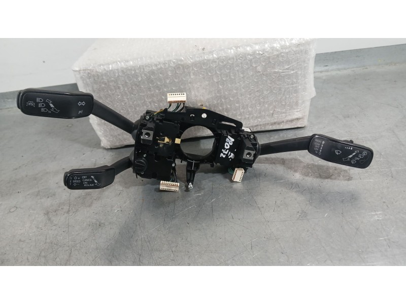 Recambio de mando luces y limpia para seat leon (5f1) 1.4 tsi referencia OEM IAM 5Q0953513AEIGI  