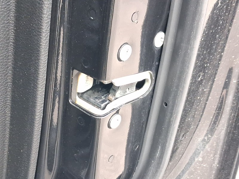 Recambio de cerradura puerta delantera derecha para jeep cherokee (kl) 2.0 crd 4x4 referencia OEM IAM 68164358AB  