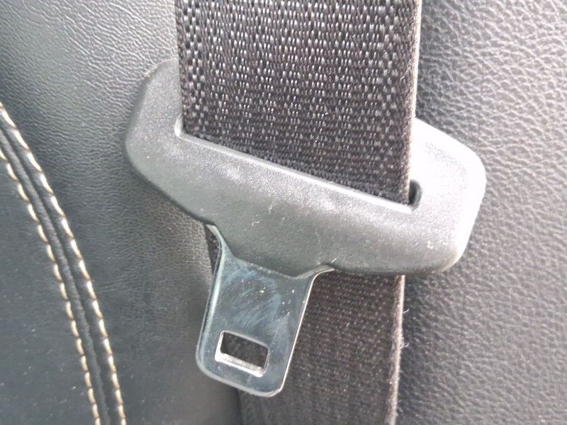 Recambio de cinturon seguridad trasero izquierdo para jeep cherokee (kl) 2.0 crd 4x4 referencia OEM IAM 1WK65DX9AD  