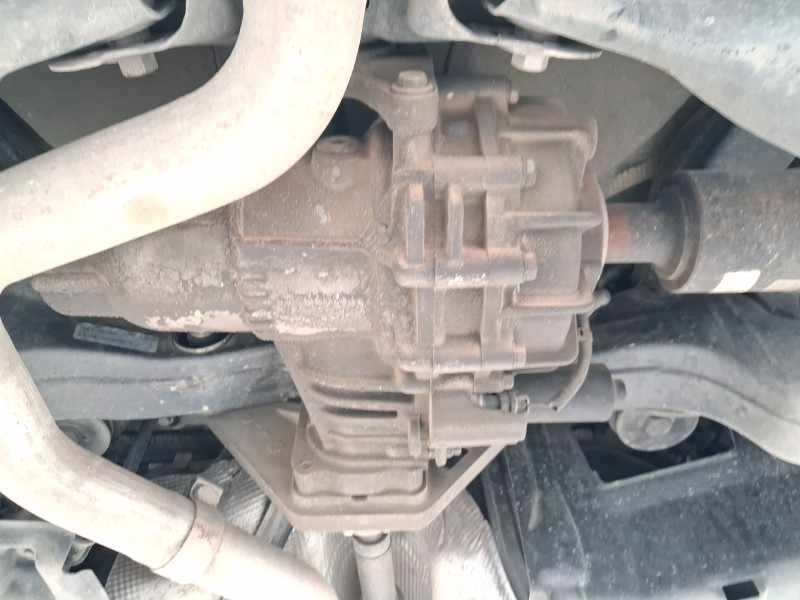 Recambio de diferencial trasero para jeep cherokee (kl) 2.0 crd 4x4 referencia OEM IAM 68306795AB  