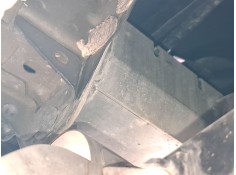 Recambio de refuerzo paragolpes trasero para jeep cherokee (kl) 2.0 crd 4x4 referencia OEM IAM 68138413AB  