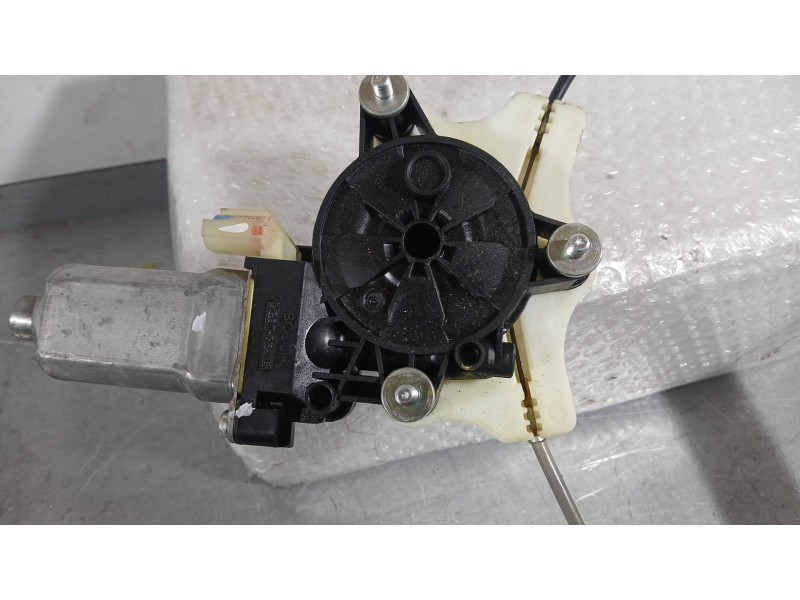 Recambio de elevalunas delantero derecho para hyundai i20 ii (gb, ib) 1.2 referencia OEM IAM 82404C7010  