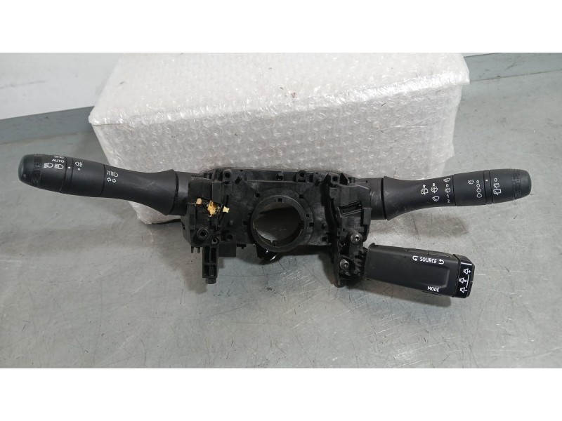 Recambio de mando luces y limpia para renault captur ii (hf_) 1.0 tce 90 eco-g (hfm6) referencia OEM IAM 255670343R  