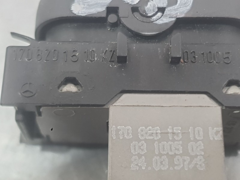 Recambio de mando elevalunas delantero derecho para mercedes-benz slk (r170) 230 kompressor (170.447) referencia OEM IAM A170820