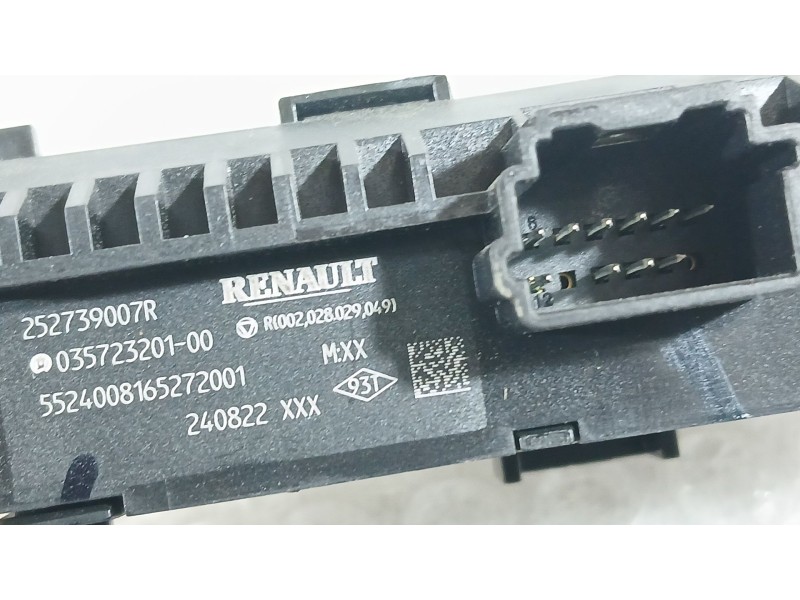 Recambio de mando multifuncion para renault captur ii (hf_) 1.0 tce 90 eco-g (hfm6) referencia OEM IAM 252739007R  