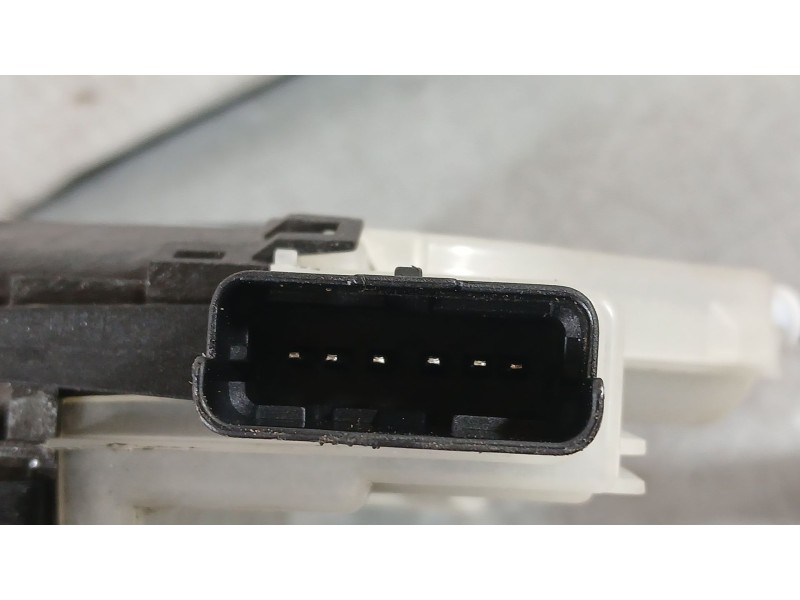 Recambio de cerradura puerta delantera izquierda para citroën berlingo furgón/monospace (k9) e-berlingo referencia OEM IAM 98163
