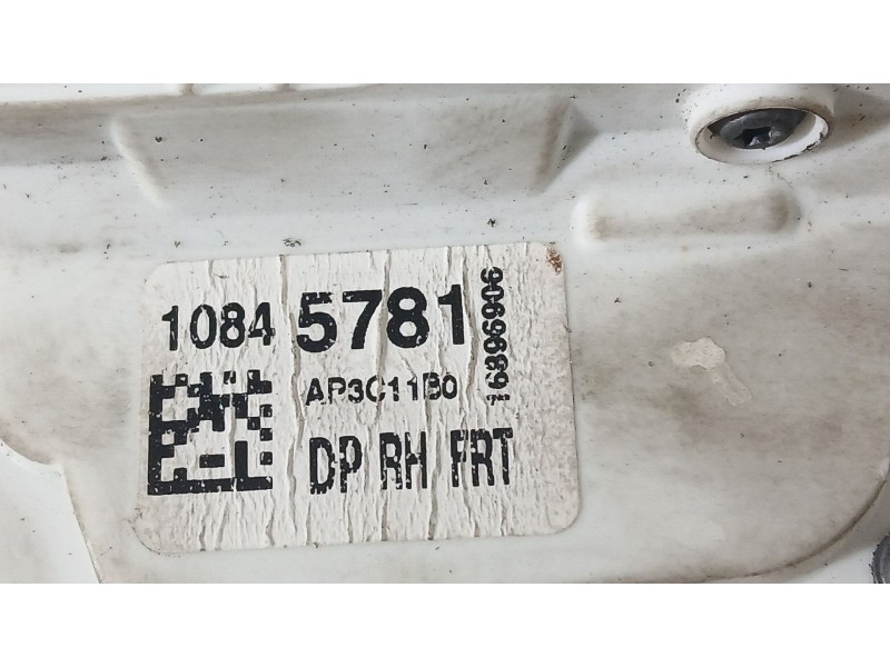 Recambio de cerradura puerta delantera derecha para mg zs suv (azs1) 1.5 vti referencia OEM IAM 10640588  