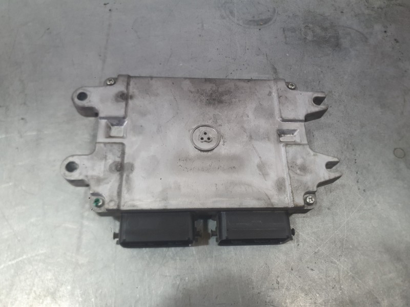 Recambio de centralita motor uce para opel agila b (h08) 1.2 (f68) referencia OEM IAM 95509287  