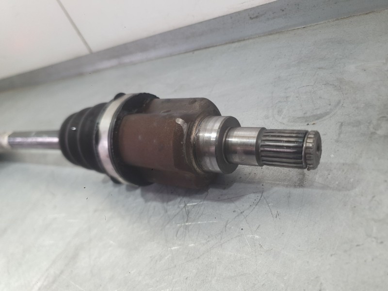 Recambio de transmision delantera izquierda para opel agila b (h08) 1.2 (f68) referencia OEM IAM 93169674 93194655 