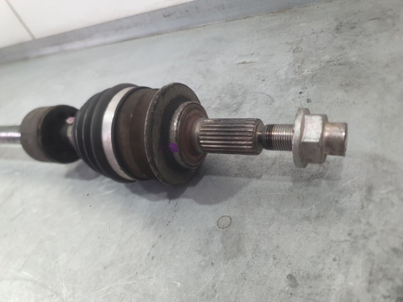 Recambio de transmision delantera derecha para opel agila b (h08) 1.2 (f68) referencia OEM IAM 93169664 93194650 